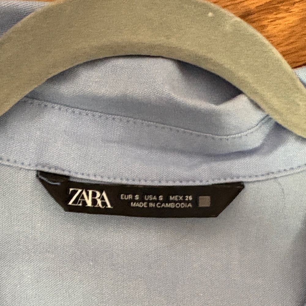 Zara Men's Light Blue Casual Shirt